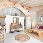 Llucasaldent Gran Menorca - Adults Only Farm stay Son Bou