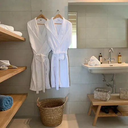 Llucasaldent Gran Menorca - Adults Only בית חווה